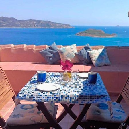 San Teodoro Punta Est Delizioso Monolocale Vista Mare Daire Dış mekan fotoğraf