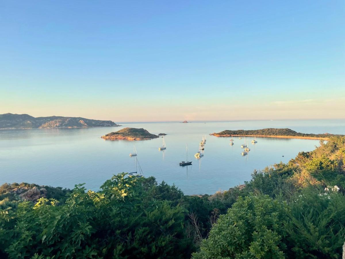 San Teodoro Punta Est Delizioso Monolocale Vista Mare Daire Dış mekan fotoğraf