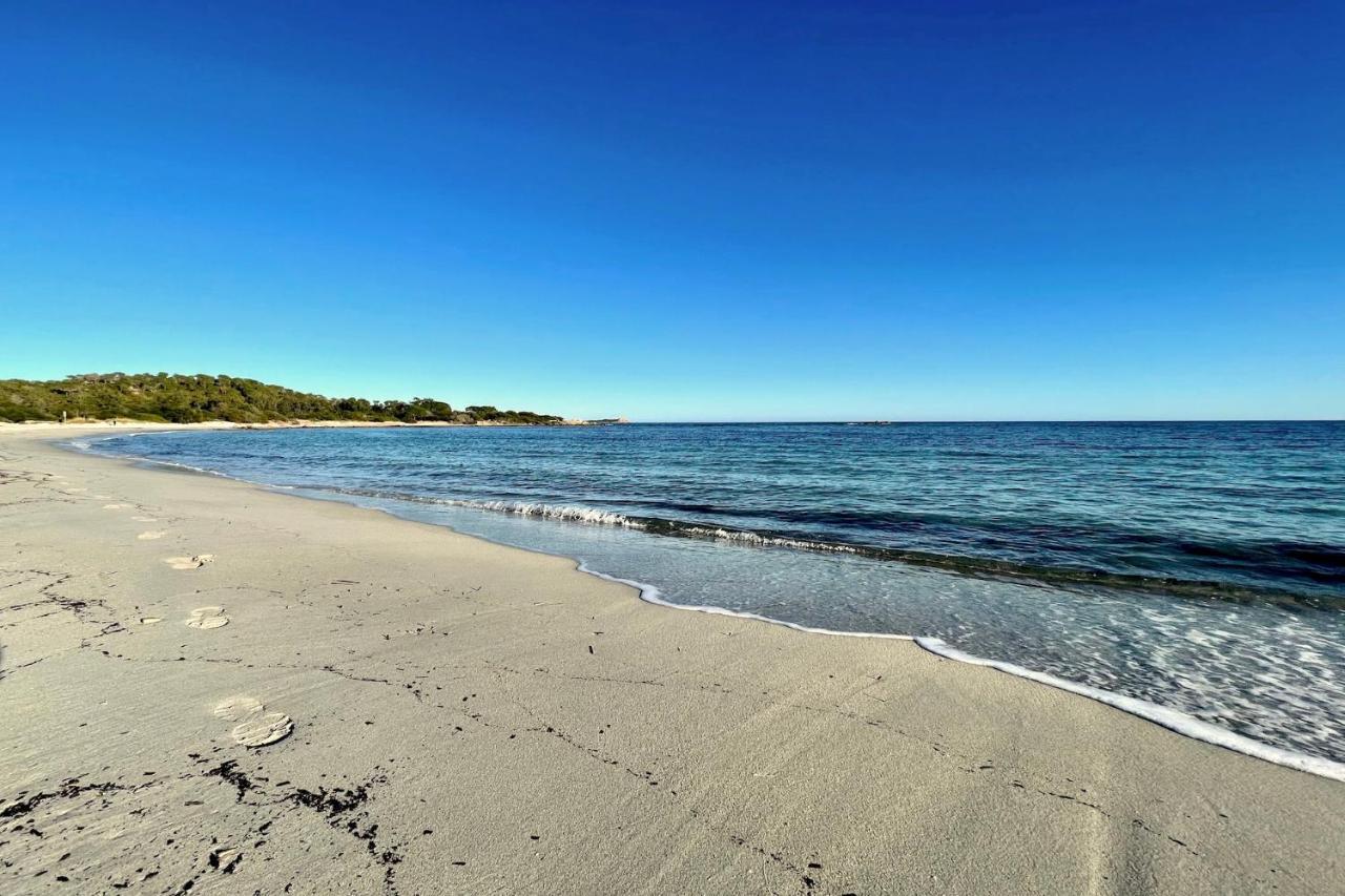 San Teodoro Punta Est Delizioso Monolocale Vista Mare Daire Dış mekan fotoğraf