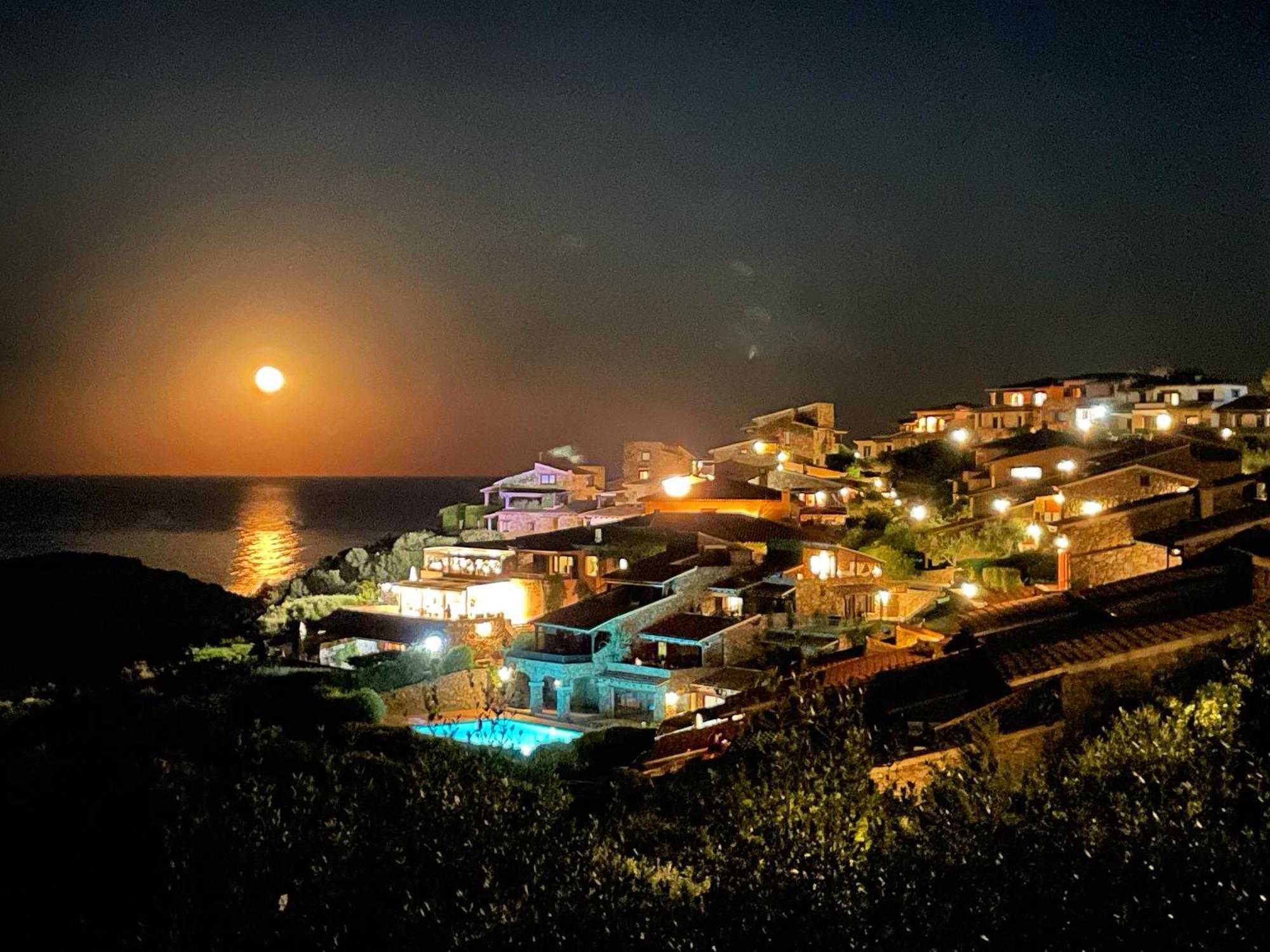 San Teodoro Punta Est Delizioso Monolocale Vista Mare Daire Dış mekan fotoğraf